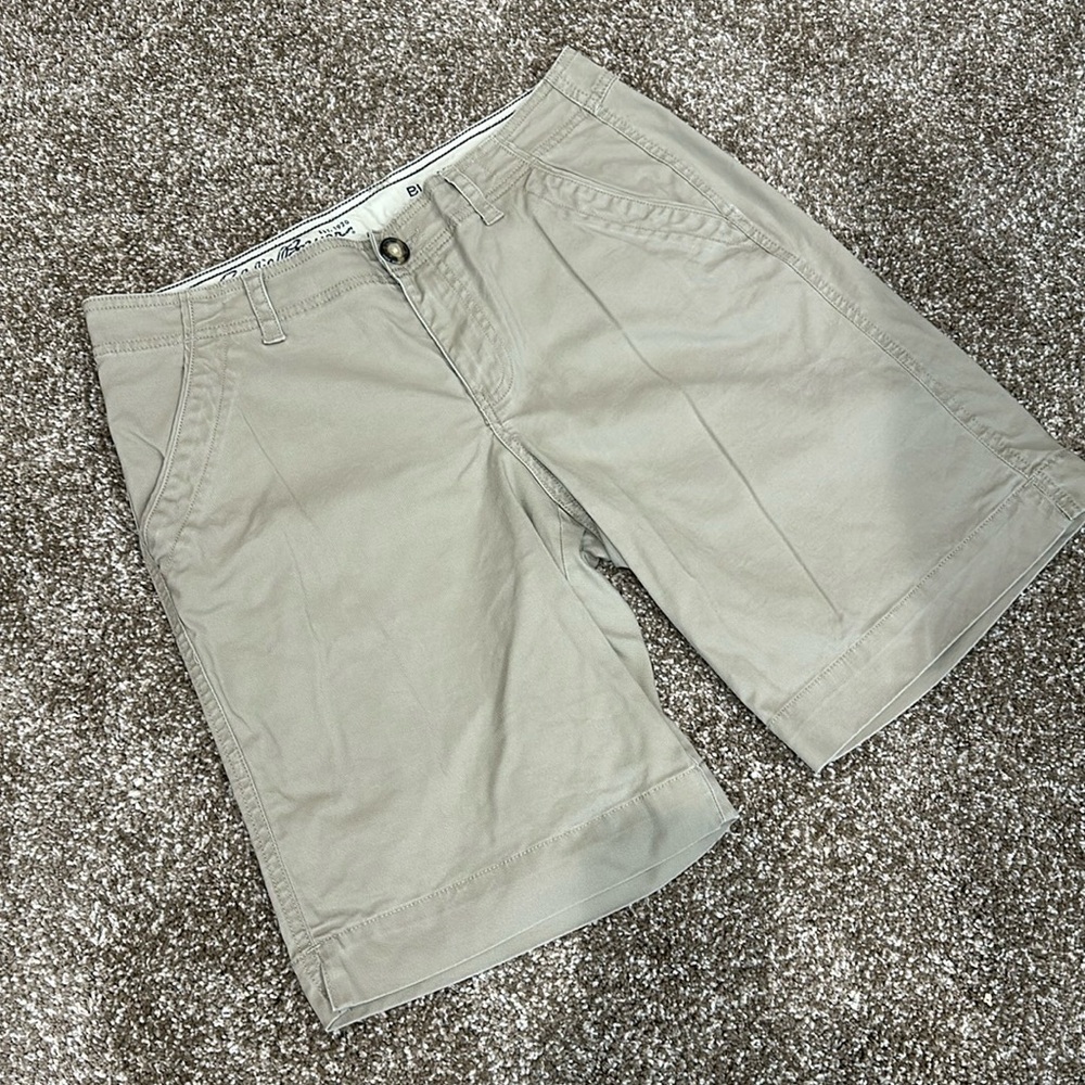 Like New Women’s Eddie Bauer Shorts